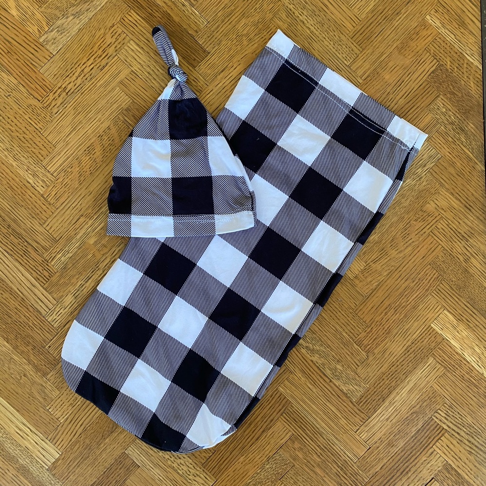 Itzy Ritzy Swaddle Set